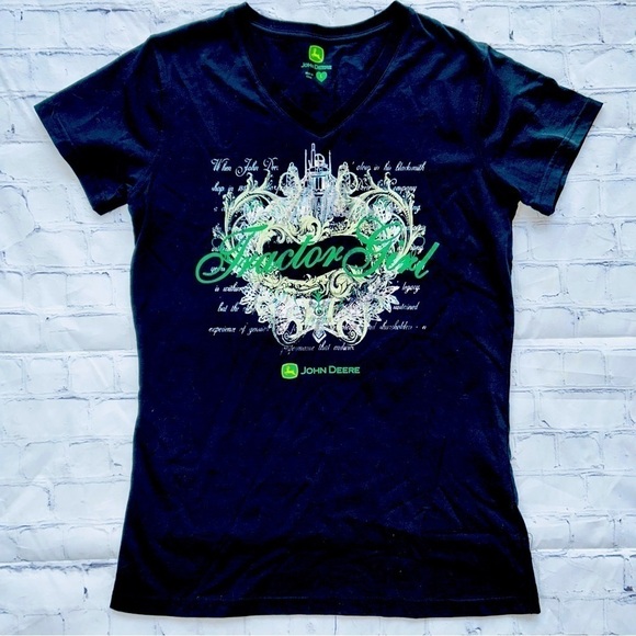 New without tags women’s size large john deere tShirt - Picture 1 of 7